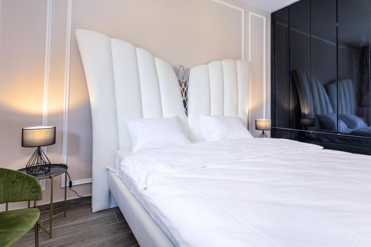 Royal Montesun Apartments Budva Exterior foto